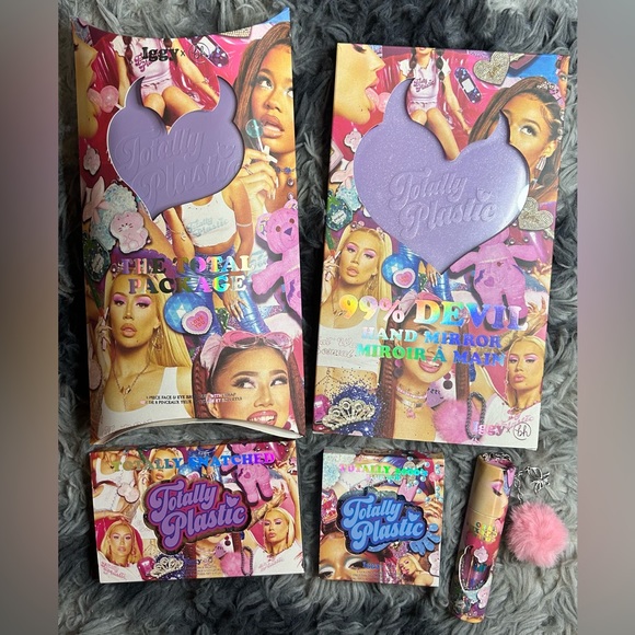 BH Cosmetics x Iggy Azalea Totally Plastic Collection - Picture 1 of 16